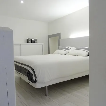 Apartment Unsejouranantes- Loft Cassard
